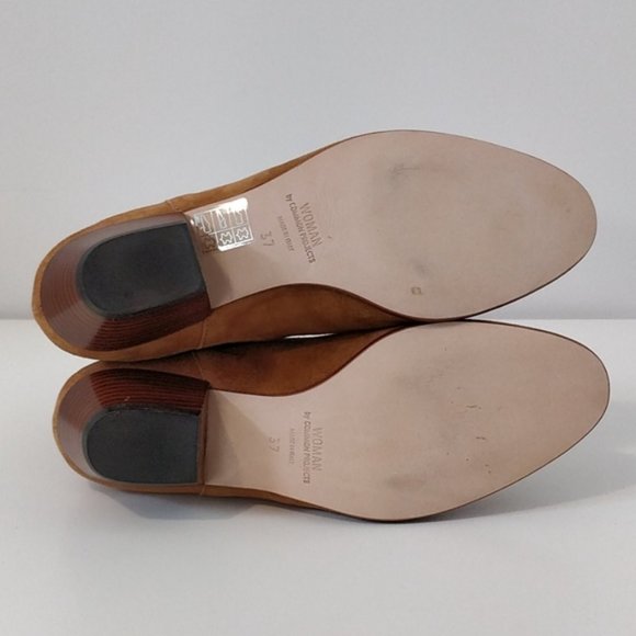 NWT Woman by Common Projects Leather Chelsea Boot, EU37 US6.5 - Picture 7 of 12